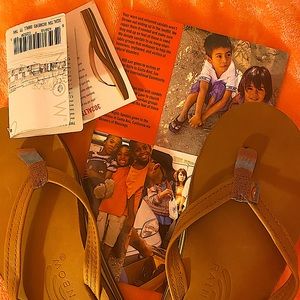 Rainbows in Tan Double Strap- Women’s Small